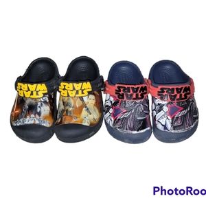 2 pairs of Kids Star Wars Crocs